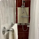 The Yeats County Otel