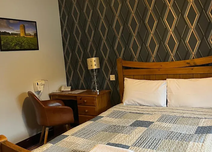 The Yeats County Hotell 2*